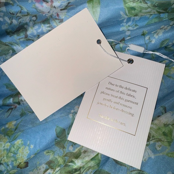 MAC DUGGAL RUFFLE TIERED FLORAL CUT-OUT CHIFFON GOWN - Picture 9 of 12